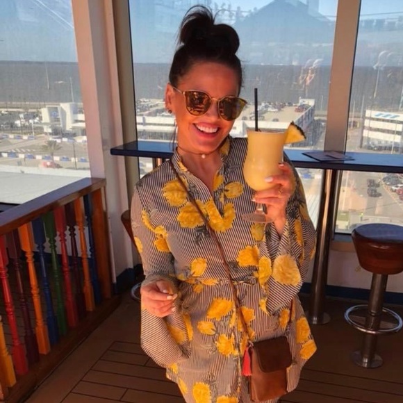 Meet Your Posher, Mel - Picture 4 of 10